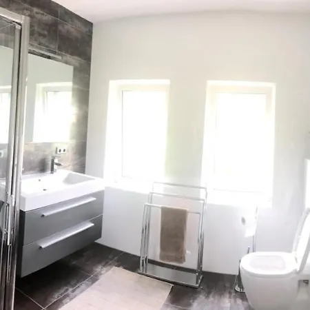 Familienpension Obere Juchhe, Und 1-12 Personen 3* Gräfenthal