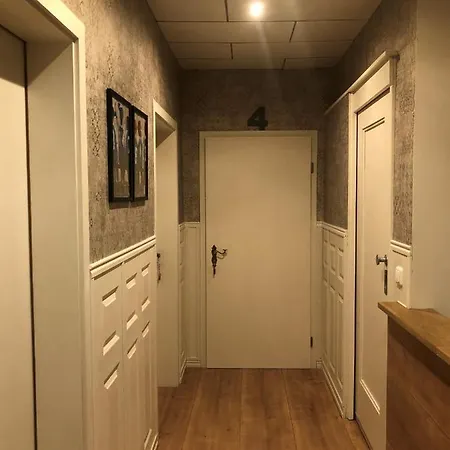Obere Juchhe In Thüringen Kleines, Familiäres Mit 4 Zimmern Und Einem Geräumigen Apartment, Ideal Für Familien Und Kleine Gruppen Gräfenthal