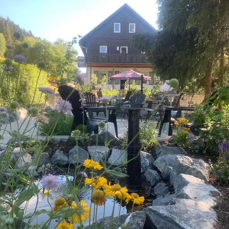 Gasthof Obere Juchhe In Thüringen Kleines, Familiäres Mit 4 Zimmern Und Einem Geräumigen Apartment, Ideal Für Familien Und Kleine Gruppen