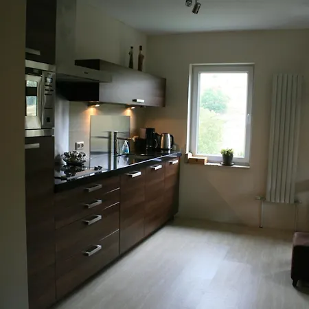 Obere Juchhe In Thüringen Kleines, Familiäres Mit 4 Zimmern Und Einem Geräumigen Apartment, Ideal Für Familien Und Kleine Gruppen