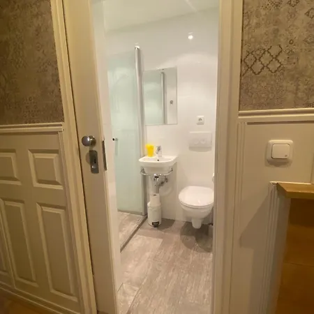Obere Juchhe In Thüringen Kleines, Familiäres Mit 4 Zimmern Und Einem Geräumigen Apartment, Ideal Für Familien Und Kleine Gruppen Gasthof Gräfenthal