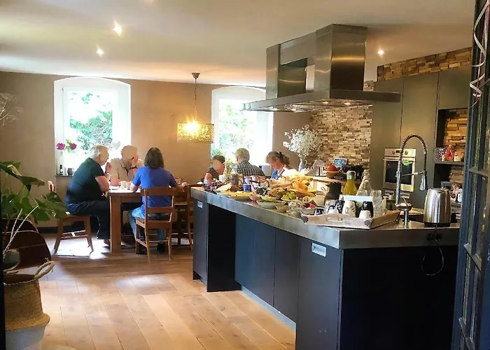 Familie Pension Obere Juchhe, vakantiewoning en kamers Gasthuis