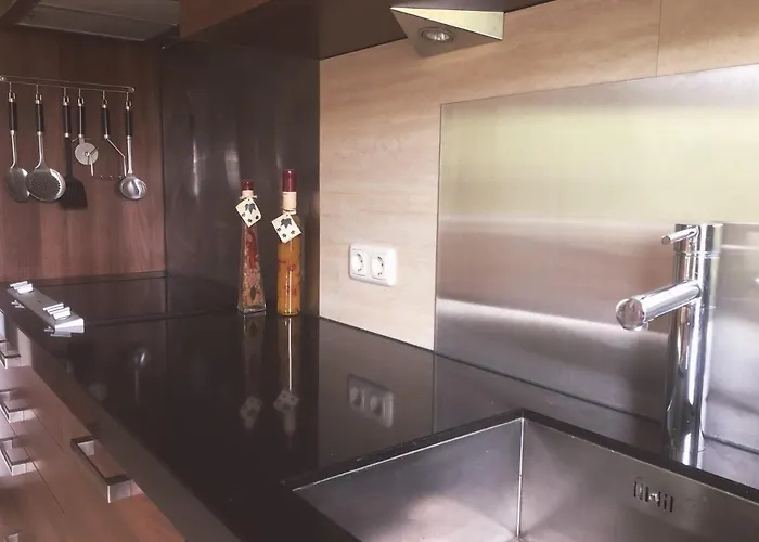 Familie Pension Obere Juchhe, vakantiewoning en kamers 3* Gräfenthal