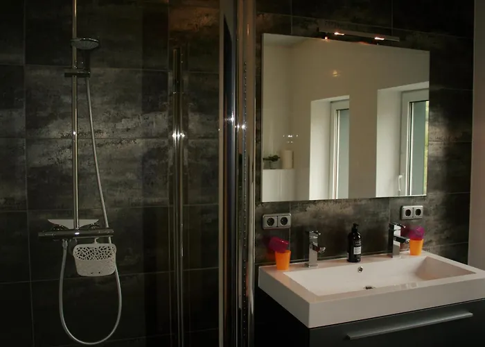 Gasthof Familie Obere Juchhe, Vakantiewoning En Gräfenthal