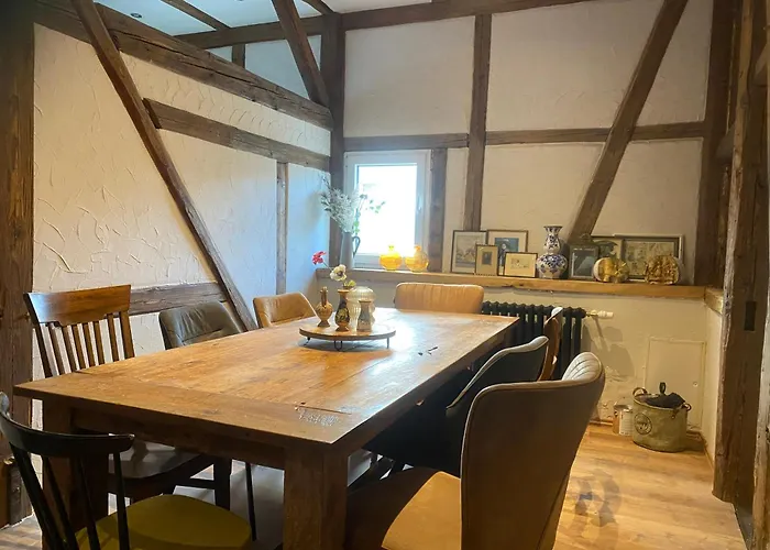 Gasthuis Familie Pension Obere Juchhe, vakantiewoning en kamers Gräfenthal