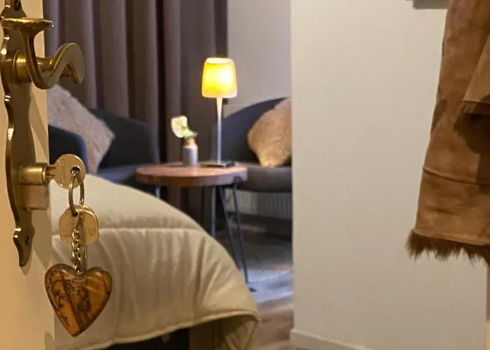 Familie Pension Obere Juchhe, vakantiewoning en kamers Gräfenthal